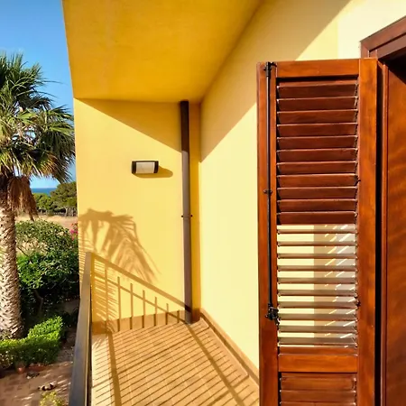 Villa Del Conte Holidays Valderice Exterior foto